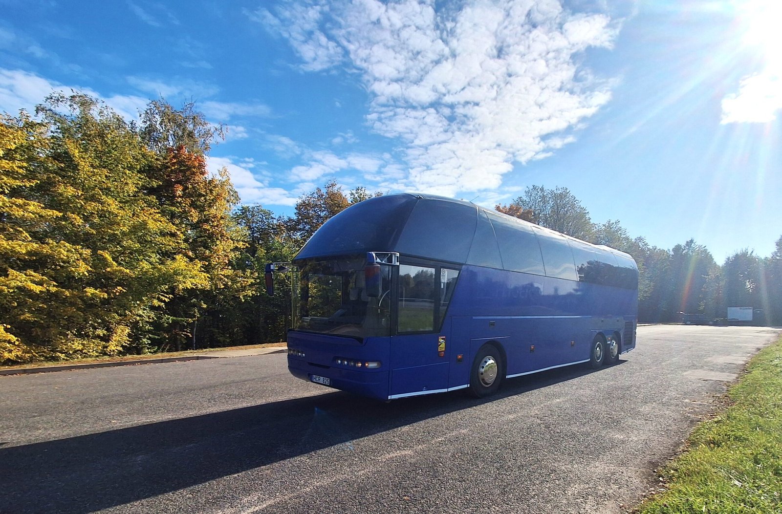 50-vietu-autobusas-kaune-autobusu-nuoma-grupems