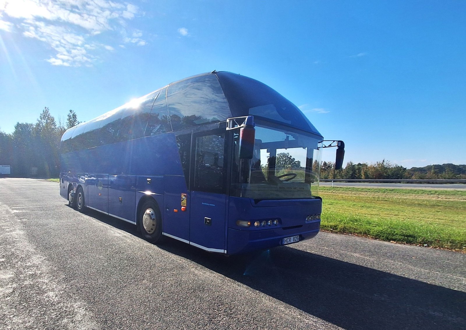 50-vietu-autobusas-kaune-autobusu-nuoma-grupems